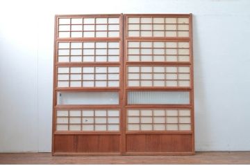アンティーク建具　どこか懐かしい雰囲気を醸し出す裏障子付き格子戸2枚セット(引き戸、障子戸)(R-080441)