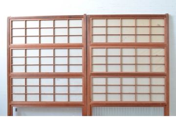 アンティーク建具　どこか懐かしい雰囲気を醸し出す裏障子付き格子戸2枚セット(引き戸、障子戸)(R-080441)