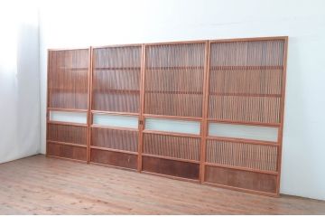 アンティーク建具　風情のある佇まいが魅力的な裏障子付き格子戸4枚セット(引き戸、障子戸)(R-080442)