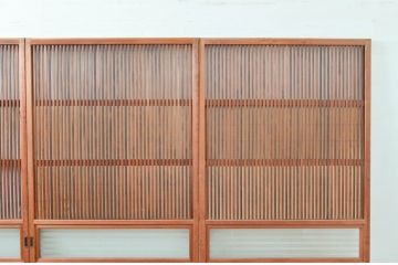 アンティーク建具　風情のある佇まいが魅力的な裏障子付き格子戸4枚セット(引き戸、障子戸)(R-080442)