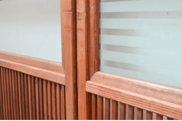アンティーク建具　風情のある佇まいが魅力的な裏障子付き格子戸4枚セット(引き戸、障子戸)(R-080442)