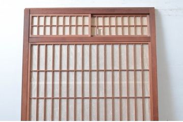 アンティーク建具　上手物!!　変わり型　小窓付きで使い勝手の良い裏障子付き格子戸1枚(引き戸、障子戸)(R-080443)