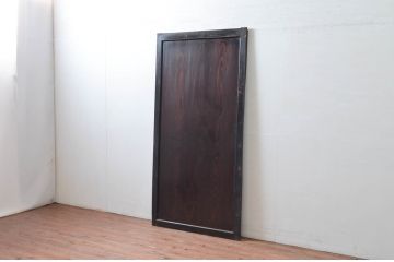 アンティーク建具　上質な和の空間づくりに活躍する板戸1枚(引き戸)(R-080445)