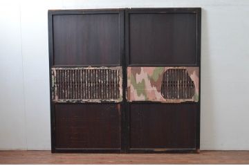 アンティーク建具　和モダンテイストのお部屋づくりに取り入れたい格子帯戸2枚セット(引き戸、格子戸)(R-080447)