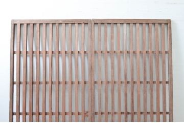 アンティーク建具　和モダンな空間づくりにおすすめの荒格子戸2枚セット(引き戸)(R-080448)