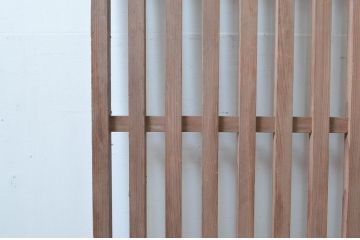 アンティーク建具　和モダンな空間づくりにおすすめの荒格子戸1枚(引き戸)(R-080449)