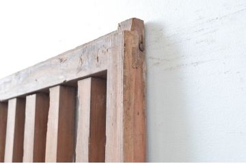 アンティーク建具　和モダンな空間づくりにおすすめの荒格子戸1枚(引き戸)(R-080449)