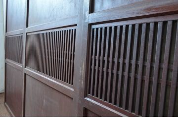 アンティーク建具　和の趣溢れるガラス入り格子帯戸3枚セット(引き戸、格子戸)(R-080458)