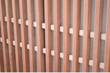 アンティーク建具　やわらかな風合いの木味が素敵なガラス入り格子帯戸3枚セット(引き戸、ガラス戸、格子戸、板戸)(R-080459)
