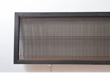 アンティーク建具　整然と並ぶ格子が目を惹く大きく立派な筬欄間2枚セット(明かり取り、明り取り、オサランマ、おさらんま、格子欄間)(R-080461)