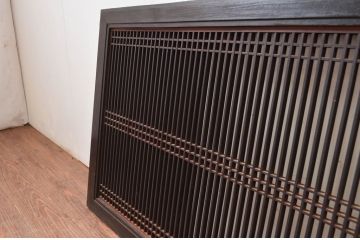 アンティーク建具　整然と並ぶ格子が目を惹く大きく立派な筬欄間2枚セット(明かり取り、明り取り、オサランマ、おさらんま、格子欄間)(R-080461)