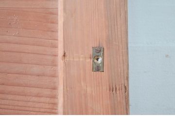 アンティーク建具　温かみのある古い木味が素敵な引き戸1枚(板戸)(R-080462)