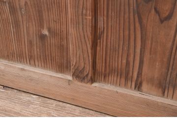 アンティーク建具　温かみのある古い木味が素敵な引き戸1枚(板戸)(R-080462)