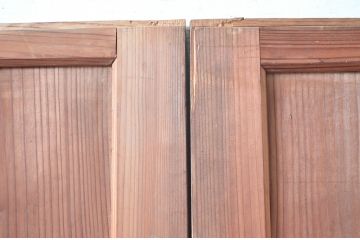 アンティーク建具　温かみのある古い木味が素敵な引き戸2枚セット(板戸)(R-080463)