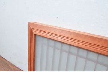 アンティーク建具　松に鶴の彫刻入り　片面ガラスの筬欄間1枚(明かり取り、明り取り、オサランマ、おさらんま、格子欄間)(R-080465)