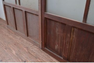 アンティーク建具　ダイヤガラス入り　大正ロマンな雰囲気を醸し出すガラス戸2枚セット(引き戸)(R-080468)