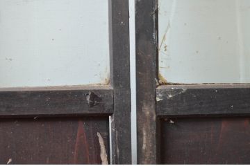 アンティーク建具　古民家インテリアにおすすめのガラス帯戸2枚セット(引き戸、ガラス戸)(R-080473)