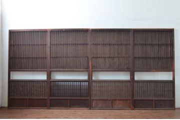 アンティーク建具　風情のある佇まいが魅力的な裏障子付き格子戸4枚セット(引き戸、障子戸、ガラス帯戸)(R-080483)