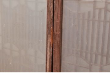 アンティーク建具　特注品!!　片面ガラス　枠欅(ケヤキ)材・腰板黒柿材　上質な和空間を演出してくれる書院戸4枚セット(ガラス戸、引き戸、窓、組子)(R-080494)