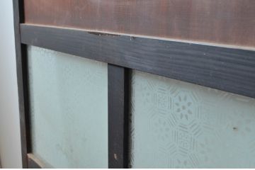 アンティーク建具　古民家インテリアにおすすめのガラス帯戸2枚セット(引き戸、ガラス戸)(R-080500)