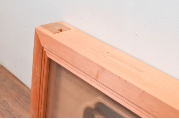 ビンテージ建具　特注品!!　両面ガラス　松に富士山　立派な彫刻が見事な分厚いフレームの彫刻欄間1枚(明り取り、明かり取り、ランマ、ヴィンテージ)(R-080506)