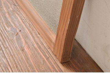 アンティーク建具　経年を感じさせる古い木味が魅力の明かり取り1枚(明り取り、ガラス戸)(R-080508)