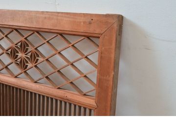 アンティーク建具　細かなデザインが魅力的な組子入り格子欄間1枚(明り取り、明かり取り、格子欄間、ランマ)(R-080512)