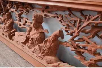 ビンテージ建具　井波彫刻　縁起の良い七福神の図柄が存在感を放つ両面彫刻欄間2枚セット(明かり取り、明り取り、ランマ、ヴィンテージ)(R-080516)
