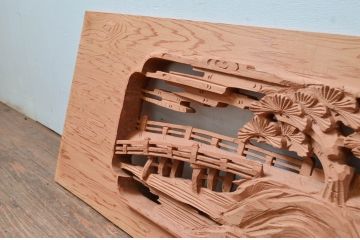 ビンテージ建具　杉材　職人技が光る!細部まで施された彫刻が目を惹く欄間2枚セット(明り取り、明かり取り、ランマ、ヴィンテージ)(R-080518)