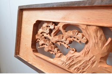 ビンテージ建具　杉材　松　鶴　職人技が光る!細部まで施された彫刻が目を惹く欄間2枚セット(明り取り、明かり取り、ランマ、ヴィンテージ)(R-080519)