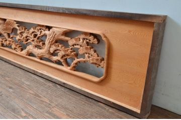 ビンテージ建具　杉材　松　鶴　職人技が光る!細部まで施された彫刻が目を惹く欄間2枚セット(明り取り、明かり取り、ランマ、ヴィンテージ)(R-080519)
