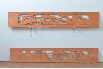 ヴィンテージ建具　昭和後期　杉材　松と山並み風景の彫刻欄間2枚セット　(R-080521)