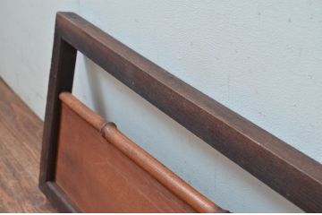 アンティーク建具　栗材　和モダンなデザインがかっこいい框組の欄間2枚セット(ランマ、明り取り、明かり取り、竹)(R-080525)
