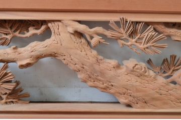 ビンテージ建具　井波彫刻　横山富介　松に鶴の繊細な彫刻が目を惹く欄間2枚セット(明かり取り、明り取り、ヴィンテージ)(R-080530)