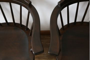 和製ビンテージ　松本民芸家具　#91型　落ち着きのある大人カフェ風インテリアが叶うキャプテンチェア2脚セット(アームチェア、板座チェア、ダイニングチェア、椅子、イス、ヴィンテージ)(定価2脚で約26万円)(R-080536)