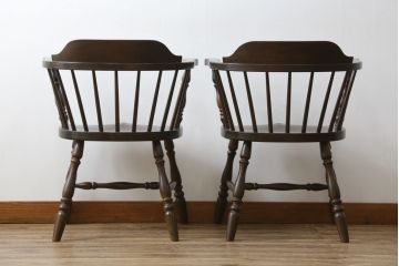 和製ビンテージ　松本民芸家具　#91型　落ち着きのある大人カフェ風インテリアが叶うキャプテンチェア2脚セット(アームチェア、板座チェア、ダイニングチェア、椅子、イス、ヴィンテージ)(定価2脚で約26万円)(R-080536)