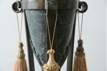 中古　美品　イギリス　MAITLAND-SMITH(メートランドスミス)　細部まで意匠を凝らした高級感のあるデザインが魅力的なフロアスタンド(フロアランプ、スタンド照明、シェードライト、英国)(定価推定40万円以上)(R-080540)