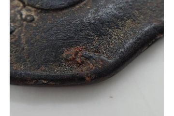 時代武具　鉄地　瓜形　透かし　龍の図　波に千鳥図　匠の美技が光る鍔2点セット(彫刻、刀装具)(R-080544)