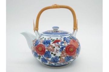 源右衛門　有田焼　古伊万里風　牡丹絵　緻密で華麗な色彩が見事な茶器セット(草花紋、金彩、土瓶、急須、湯呑み、湯飲み5客、湯のみ茶碗、蓋付、茶道具、煎茶、和食器、共箱付き、裏印)(R-080548)