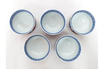源右衛門　有田焼　古伊万里風　牡丹絵　緻密で華麗な色彩が見事な茶器セット(草花紋、金彩、土瓶、急須、湯呑み、湯飲み5客、湯のみ茶碗、蓋付、茶道具、煎茶、和食器、共箱付き、裏印)(R-080548)