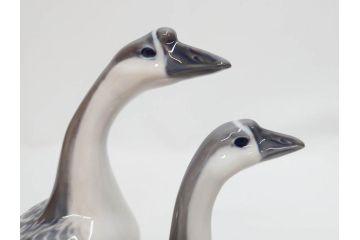 デンマーク　ROYAL COPENHAGEN(ロイヤルコペンハーゲン)　「ペアのガチョウ」　2068　仲睦まじい姿に心がほっこりするフィギュリン(鳥、置物、ディスプレイ、陶器、オブジェ、北欧)(R-080550)