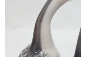 デンマーク　ROYAL COPENHAGEN(ロイヤルコペンハーゲン)　「ペアのガチョウ」　2068　仲睦まじい姿に心がほっこりするフィギュリン(鳥、置物、ディスプレイ、陶器、オブジェ、北欧)(R-080550)