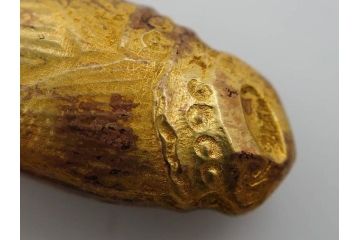 彫金家　信田洋　「竹の子」　Silver(シルバー)　春の息吹を感じさせる帯留(タケノコ、銀、台座、帯留め、着物道具、和装小物、アクセサリー共箱付き)(R-080551)