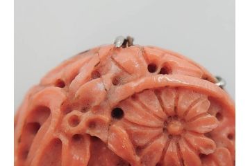 時代物　ピンク珊瑚　SPM刻印　彫刻　上品な雰囲気の帯留(花、サンゴ、帯留め、着物道具、和装小物、アクセサリー)(R-080553)