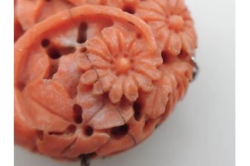 時代物　ピンク珊瑚　SPM刻印　彫刻　上品な雰囲気の帯留(花、サンゴ、帯留め、着物道具、和装小物、アクセサリー)(R-080553)