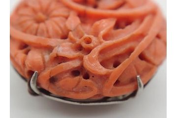 時代物　ピンク珊瑚　SPM刻印　彫刻　上品な雰囲気の帯留(花、サンゴ、帯留め、着物道具、和装小物、アクセサリー)(R-080553)