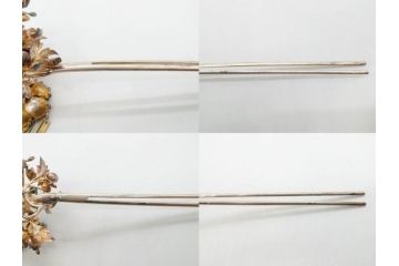 時代物　銀製簪　彫金　びらびら　珊瑚?　繊細な彫りに見惚れるかんざし一対(花、和装小物、髪飾り、アクセサリー、木箱付き)(R-080554)