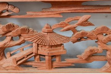 ビンテージ建具　松の木と風情ある風景の彫刻が美しい彫刻欄間2枚セット(明り取り、明かり取り、ヴィンテージ)(R-080563)