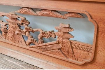 ビンテージ建具　松の木と風情ある風景の彫刻が美しい彫刻欄間2枚セット(明り取り、明かり取り、ヴィンテージ)(R-080563)