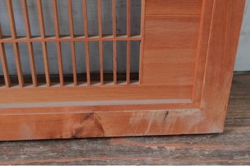 アンティーク建具　彫刻入り　松竹梅が彫り込まれた縁起の良いデザインが魅力的な組子欄間2枚セット(明り取り、明かり取り)(R-080565)